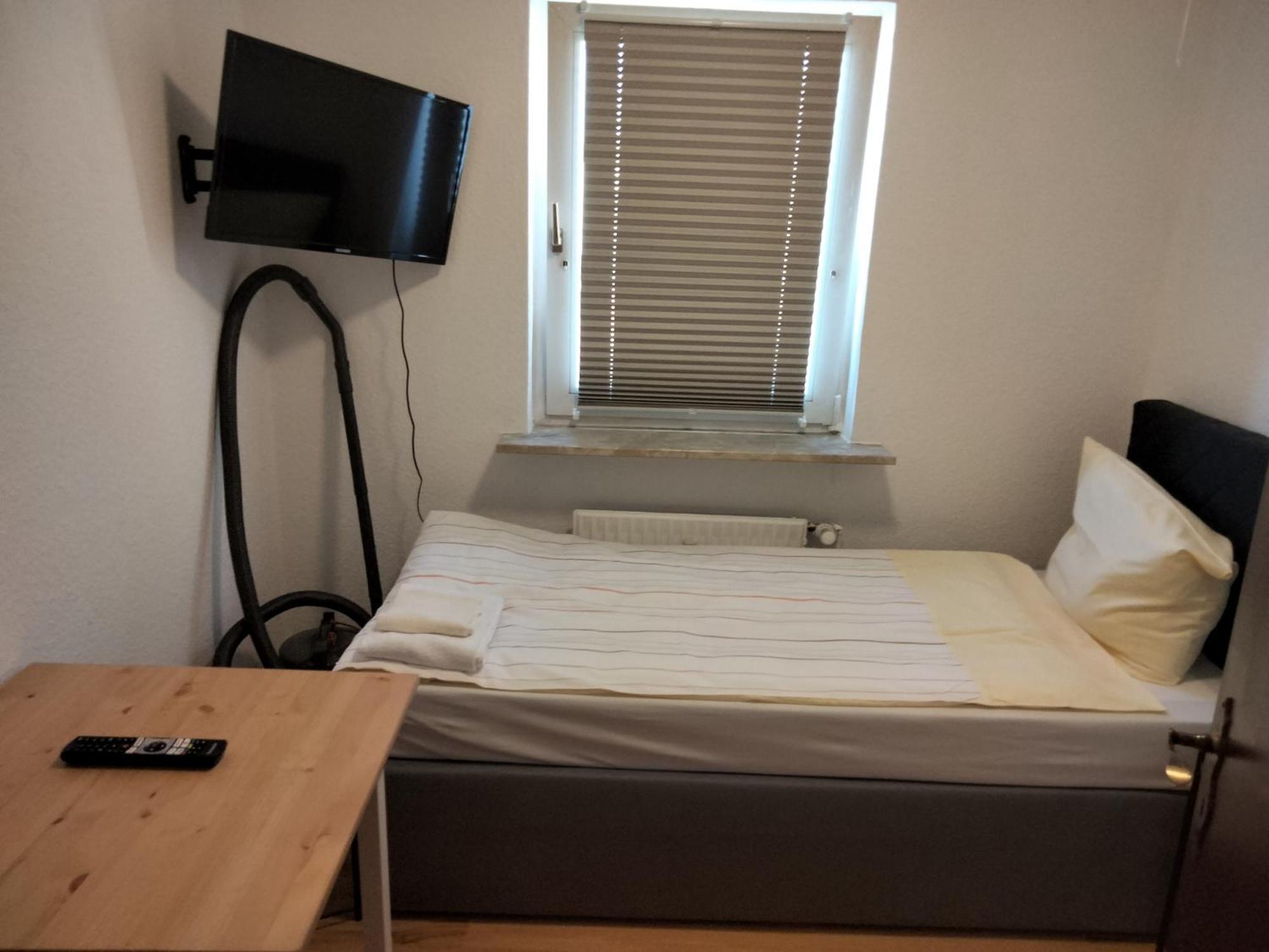 City Apartments Direkt Am Hauptbahnhof - Perfekt Fuer Pendler Und Monteure Neumunster Bagian luar foto