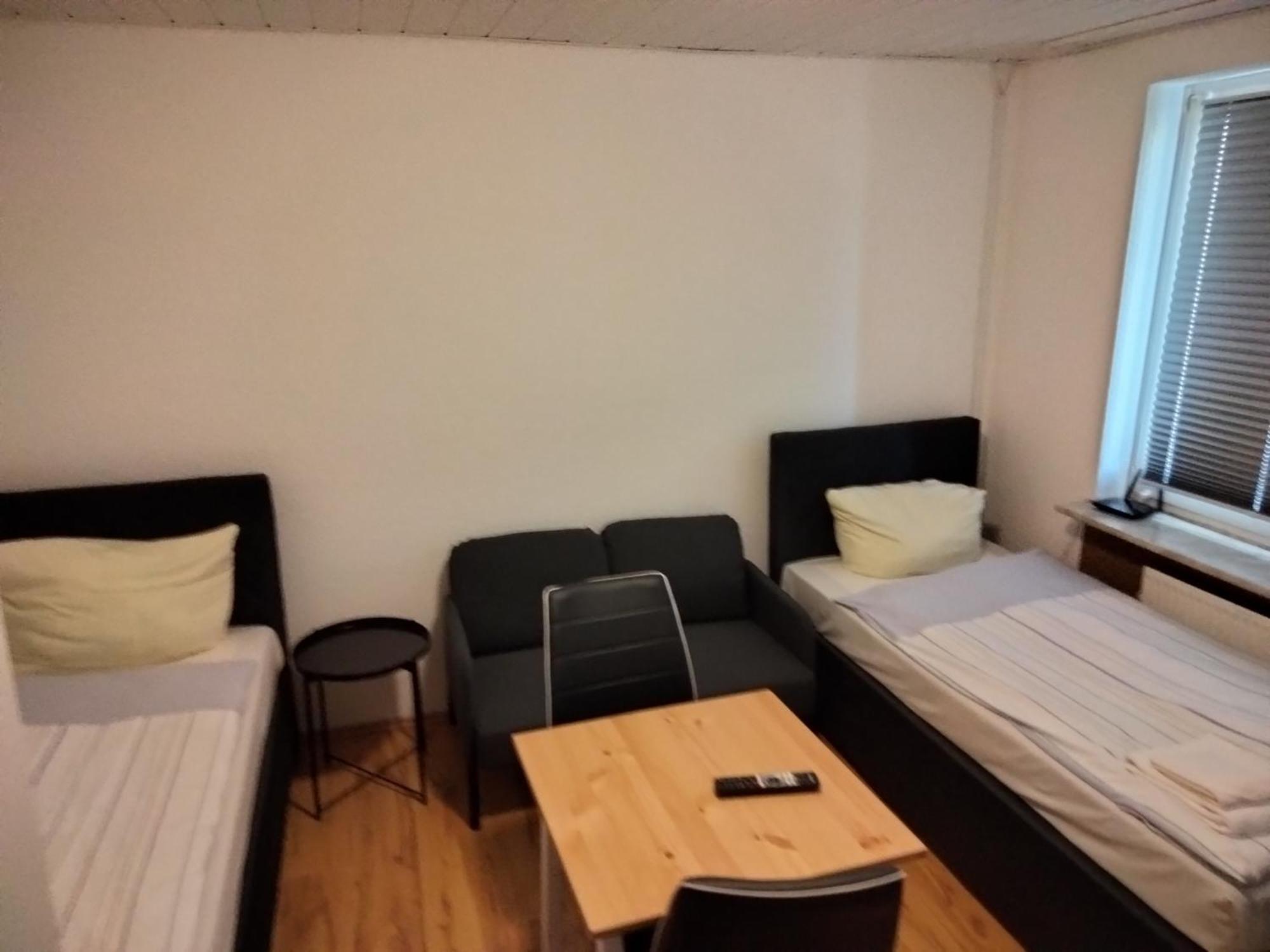 City Apartments Direkt Am Hauptbahnhof - Perfekt Fuer Pendler Und Monteure Neumunster Bagian luar foto