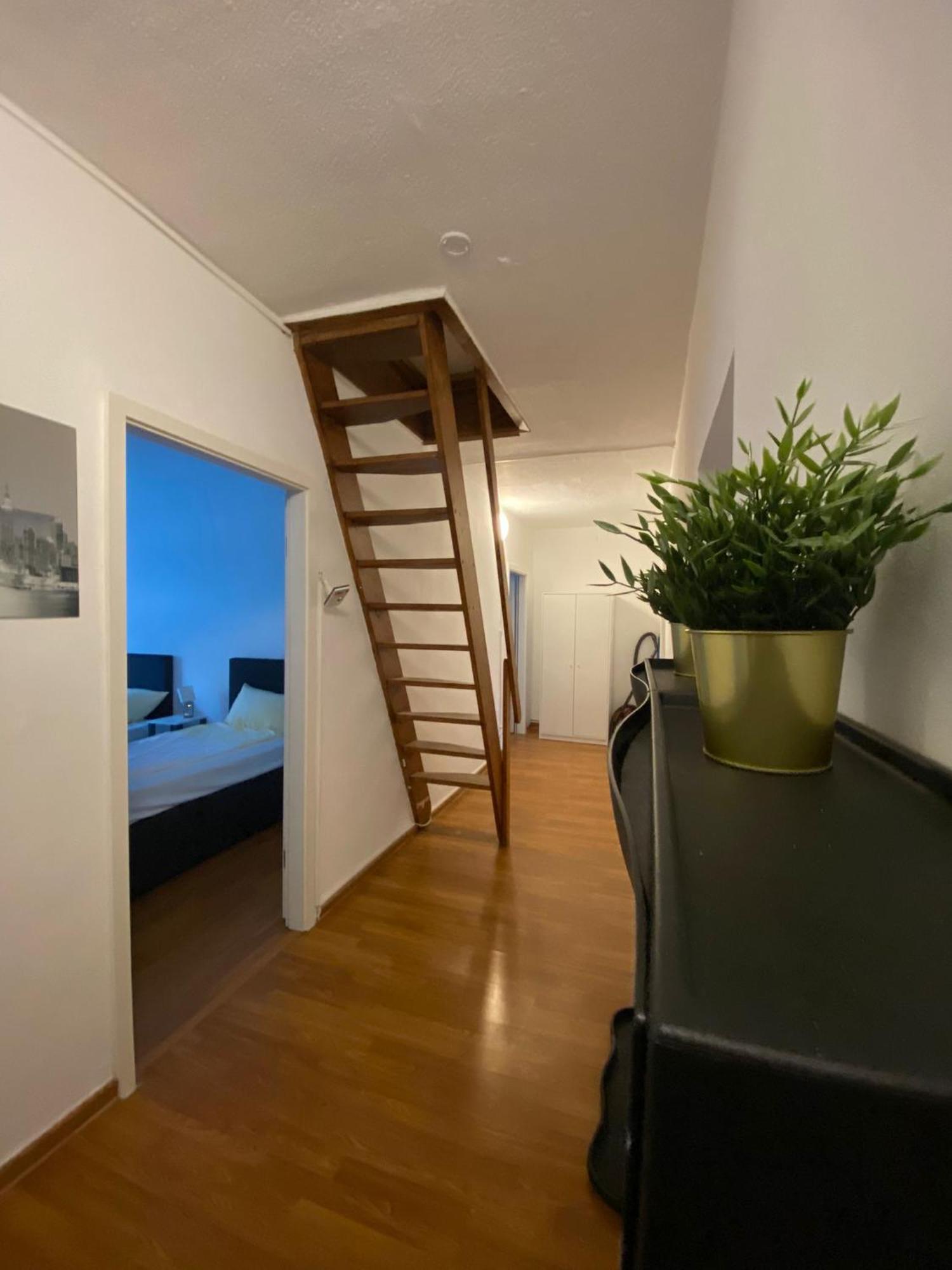 City Apartments Direkt Am Hauptbahnhof - Perfekt Fuer Pendler Und Monteure Neumunster Bagian luar foto