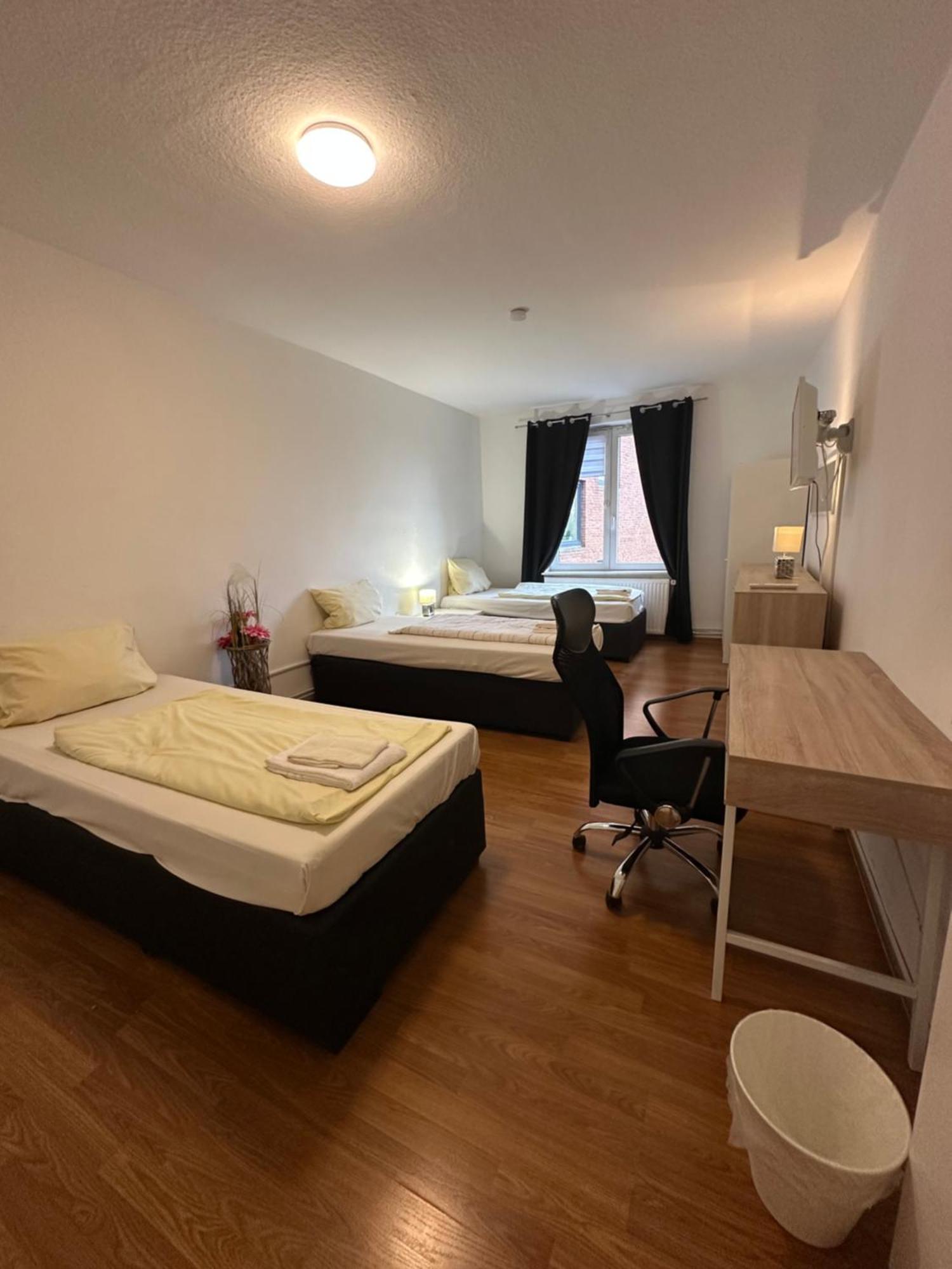 City Apartments Direkt Am Hauptbahnhof - Perfekt Fuer Pendler Und Monteure Neumunster Bagian luar foto