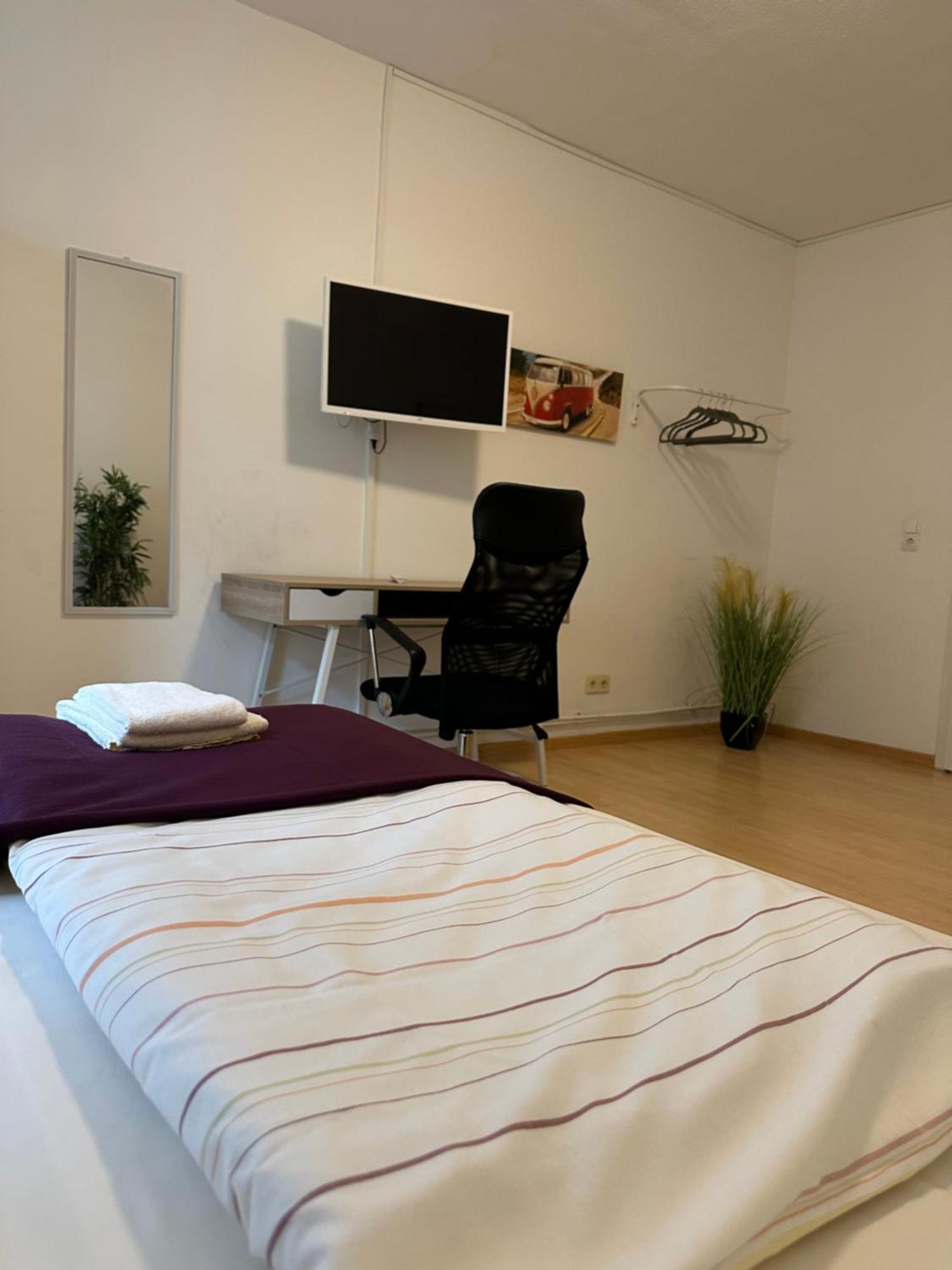 City Apartments Direkt Am Hauptbahnhof - Perfekt Fuer Pendler Und Monteure Neumunster Bagian luar foto