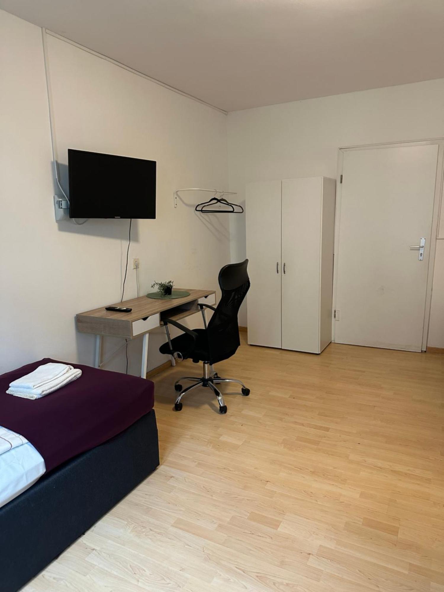 City Apartments Direkt Am Hauptbahnhof - Perfekt Fuer Pendler Und Monteure Neumunster Bagian luar foto