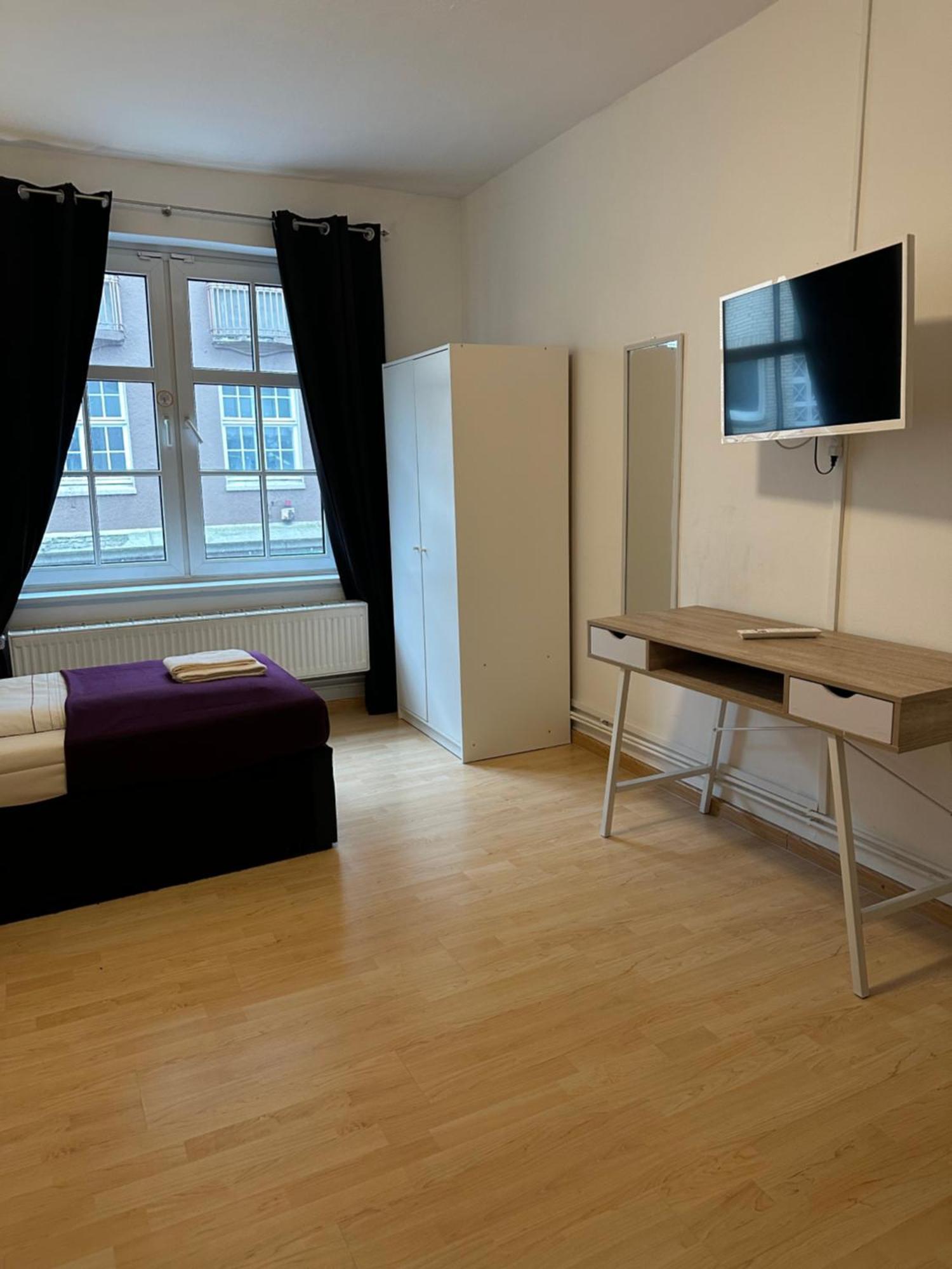 City Apartments Direkt Am Hauptbahnhof - Perfekt Fuer Pendler Und Monteure Neumunster Bagian luar foto