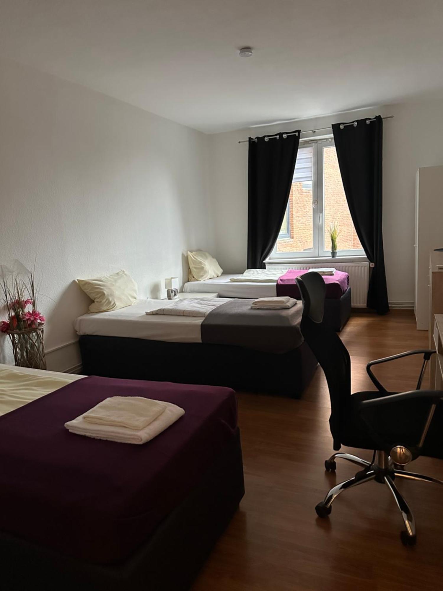 City Apartments Direkt Am Hauptbahnhof - Perfekt Fuer Pendler Und Monteure Neumunster Bagian luar foto