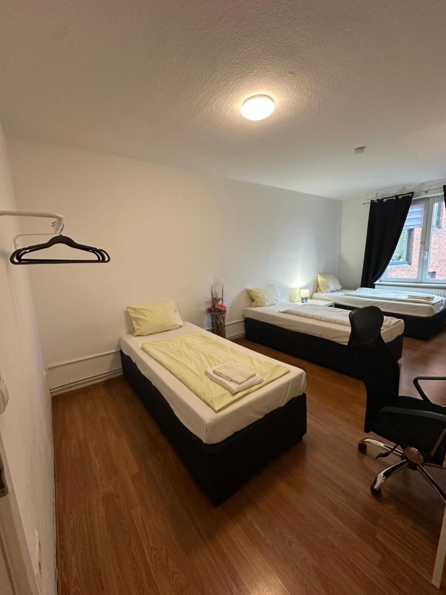 City Apartments Direkt Am Hauptbahnhof - Perfekt Fuer Pendler Und Monteure Neumunster Bagian luar foto