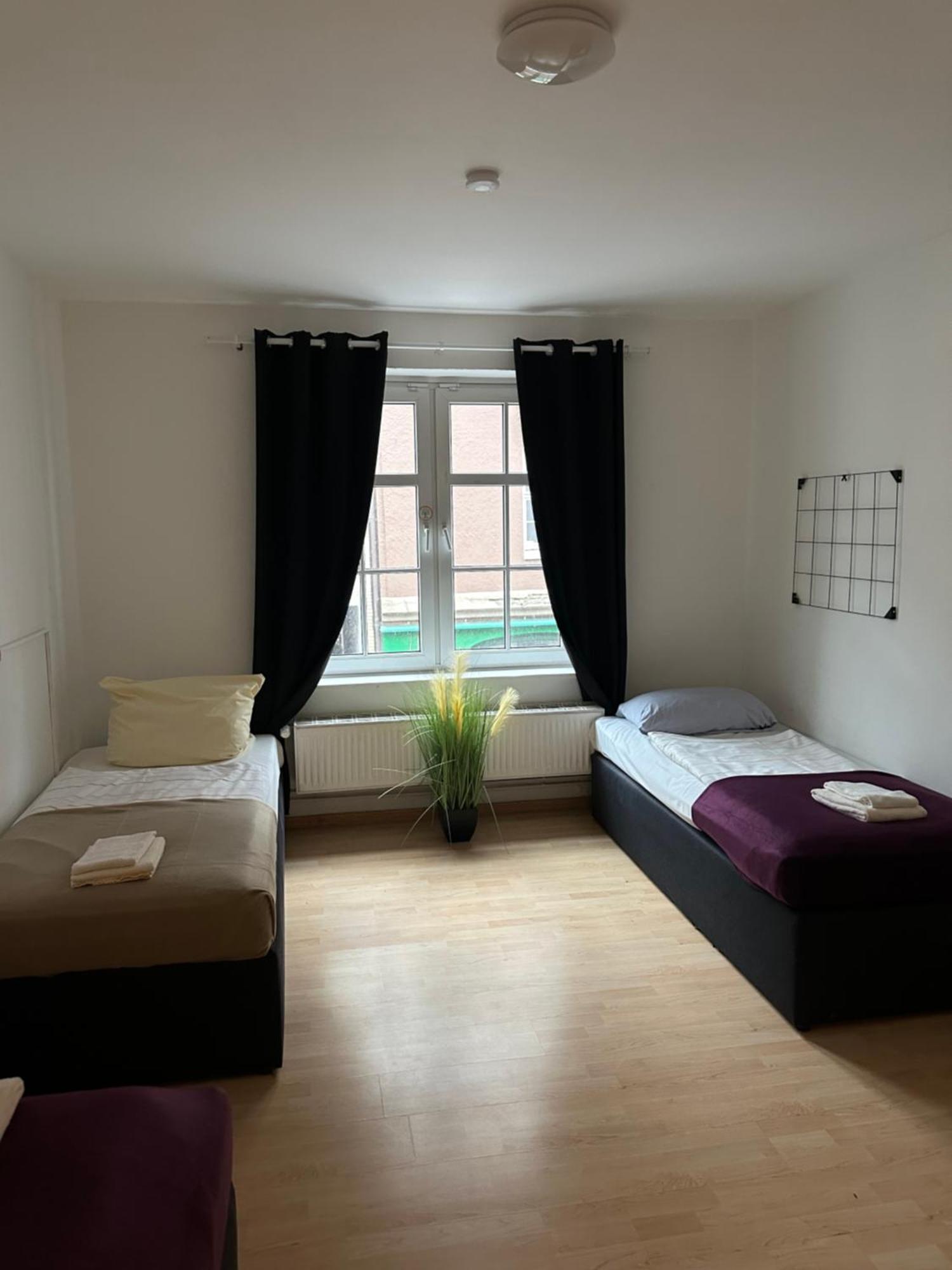 City Apartments Direkt Am Hauptbahnhof - Perfekt Fuer Pendler Und Monteure Neumunster Bagian luar foto
