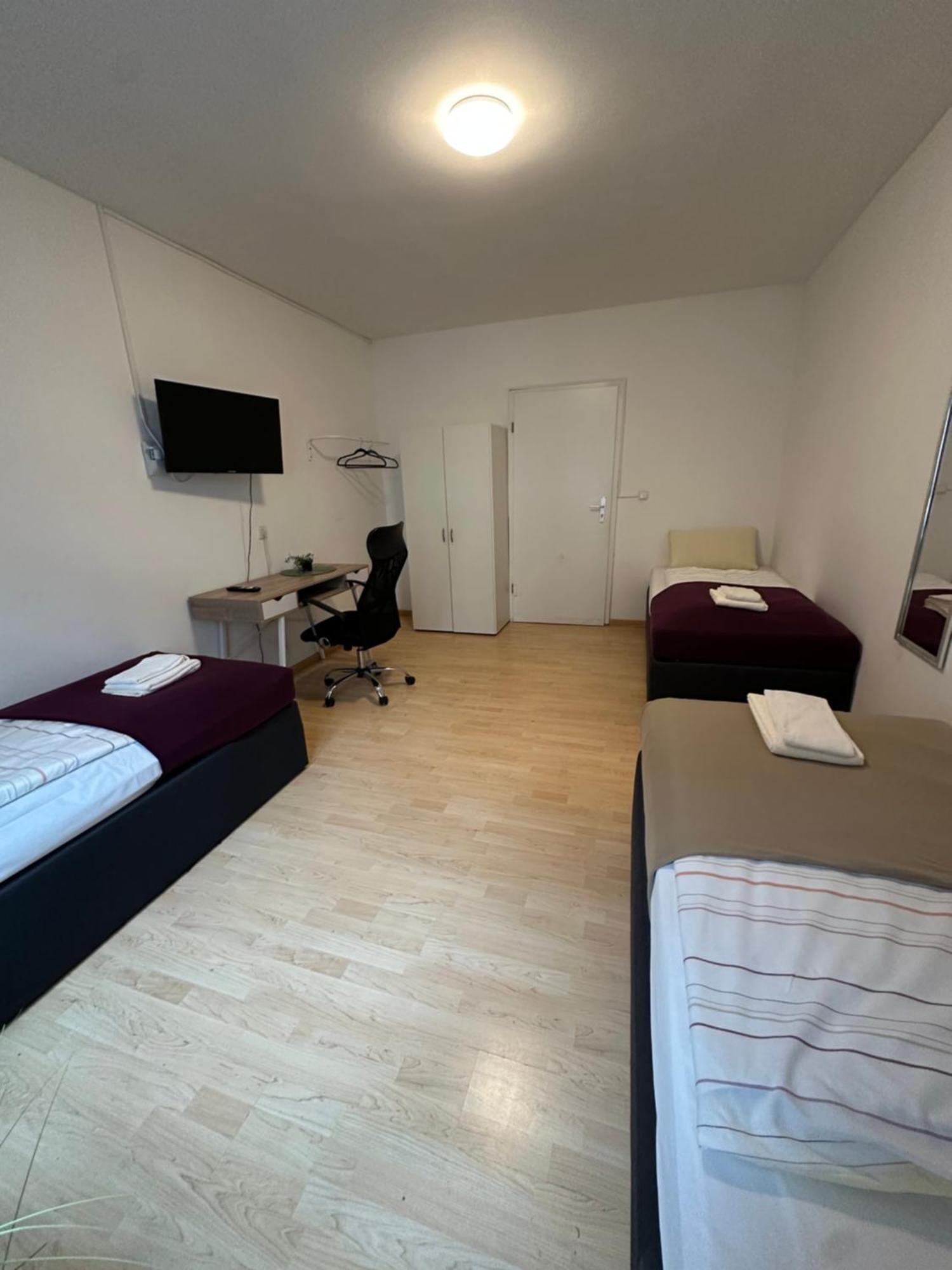 City Apartments Direkt Am Hauptbahnhof - Perfekt Fuer Pendler Und Monteure Neumunster Bagian luar foto